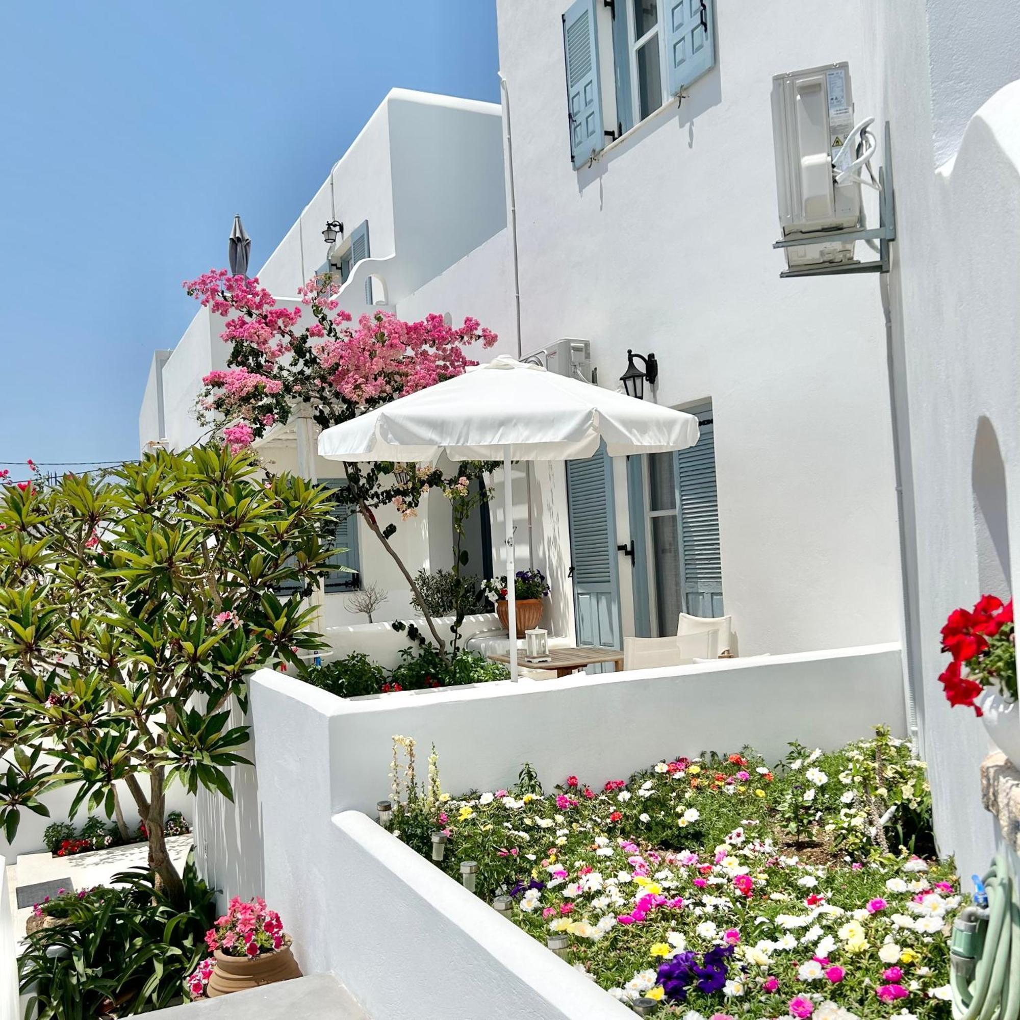 Anita Rooms & Suites Milos Адамас Экстерьер фото