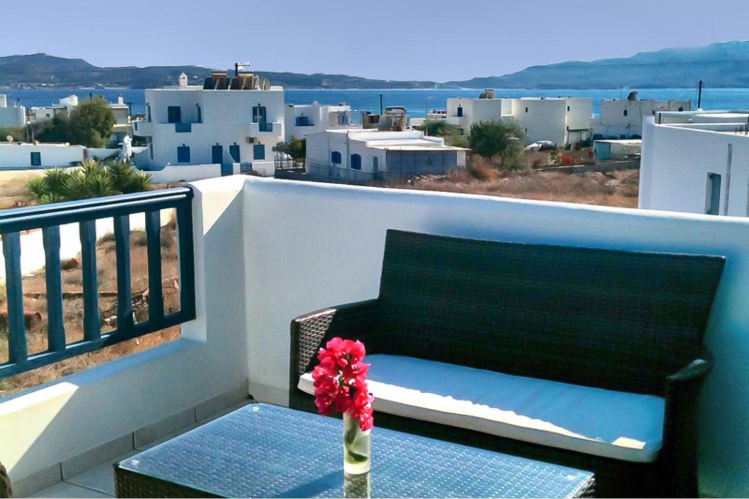 Anita Rooms & Suites Milos Адамас Экстерьер фото
